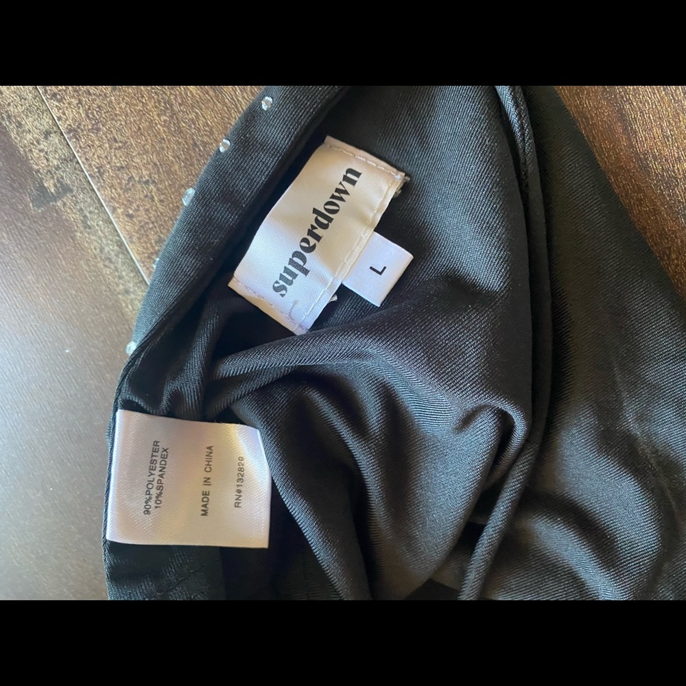 Superdown Open Back Top - Picture 2 of 3